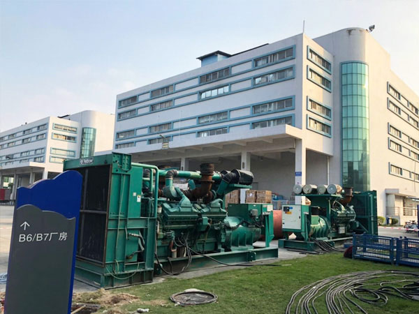 丽水某电子厂出租两台800KW康明斯发电机